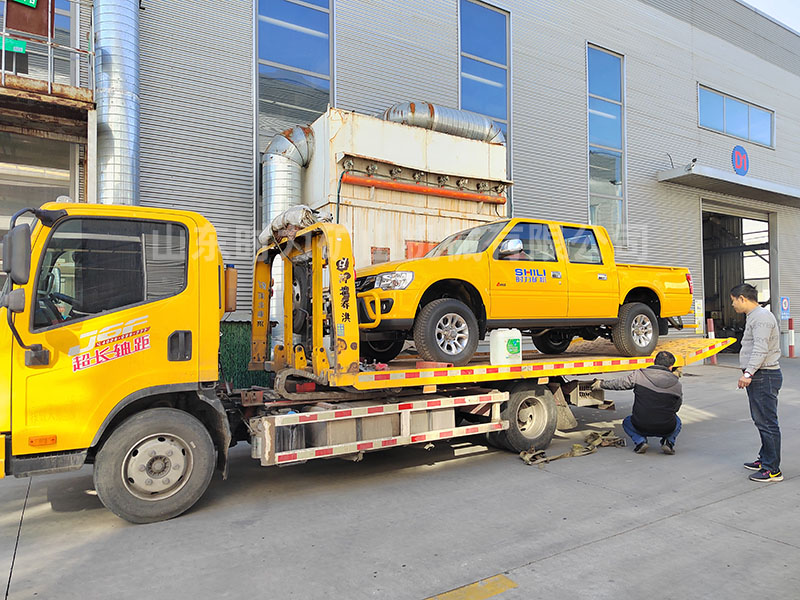 FL-1.5運(yùn)料車發(fā)往安徽