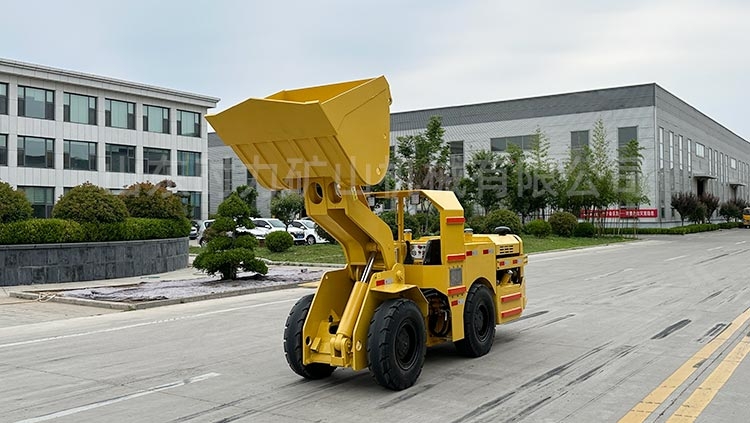 時力地下鏟運機